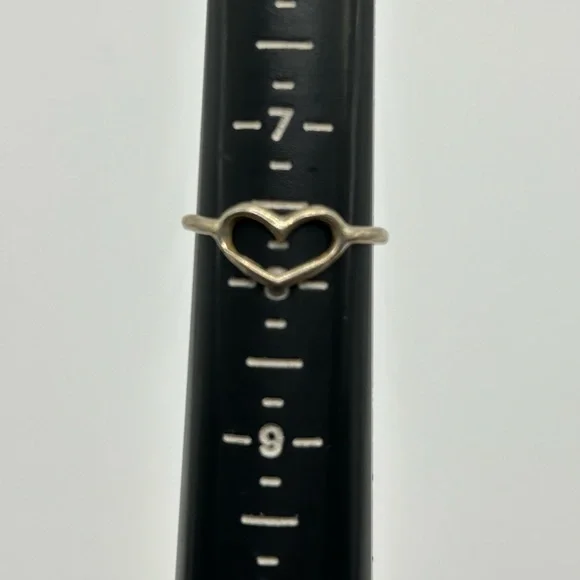 Sterling Silver 925 Heart & Cross Ring Size 7.5 - Picture 6 of 6